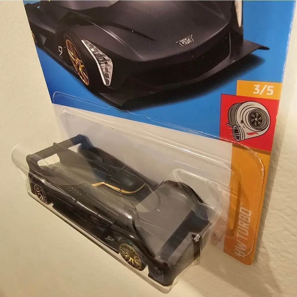 HotWheels cadillac gtp